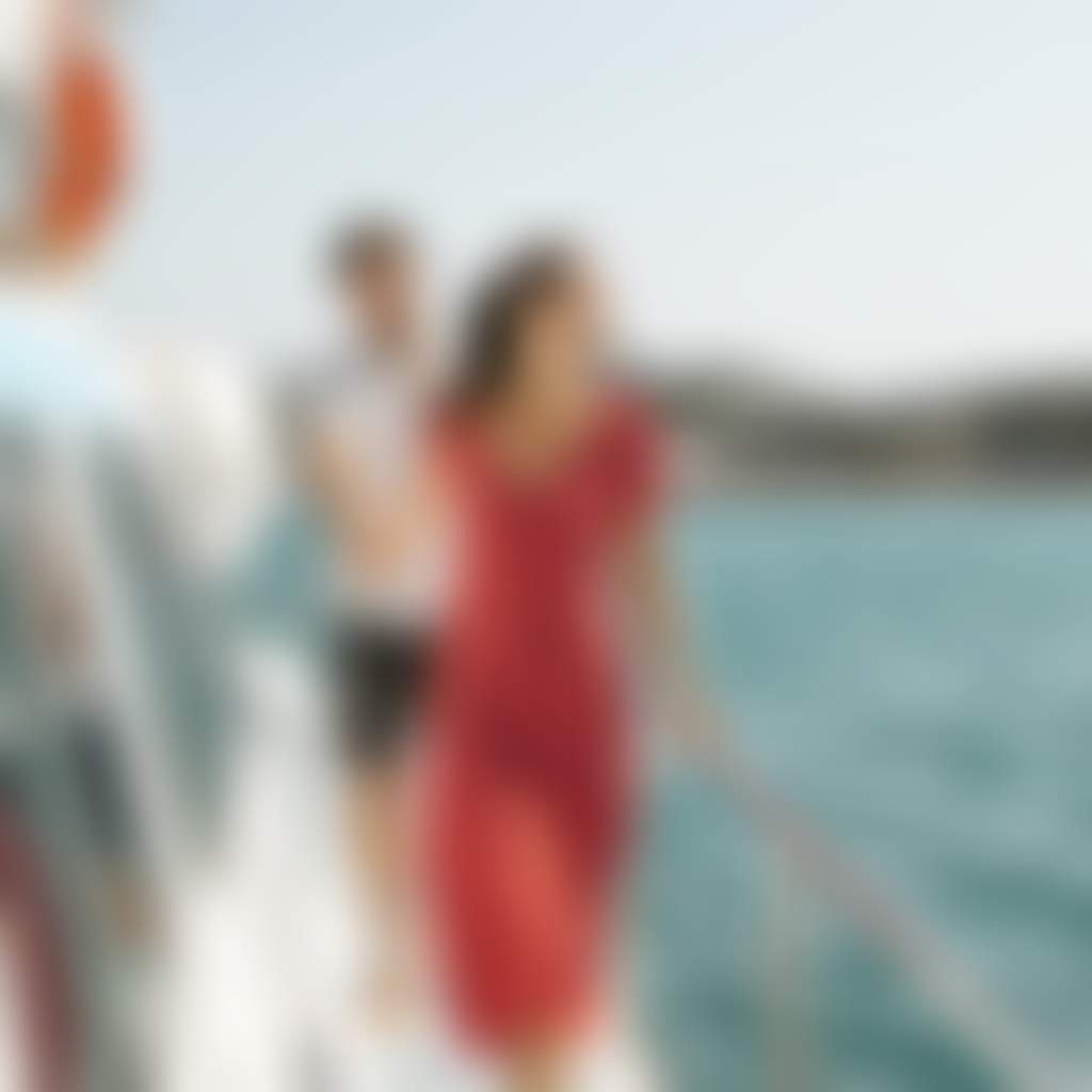 Couple holding hands boat tour port stephens